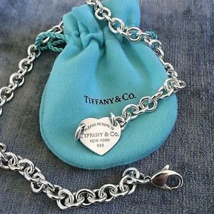 Beautiful Love necklace